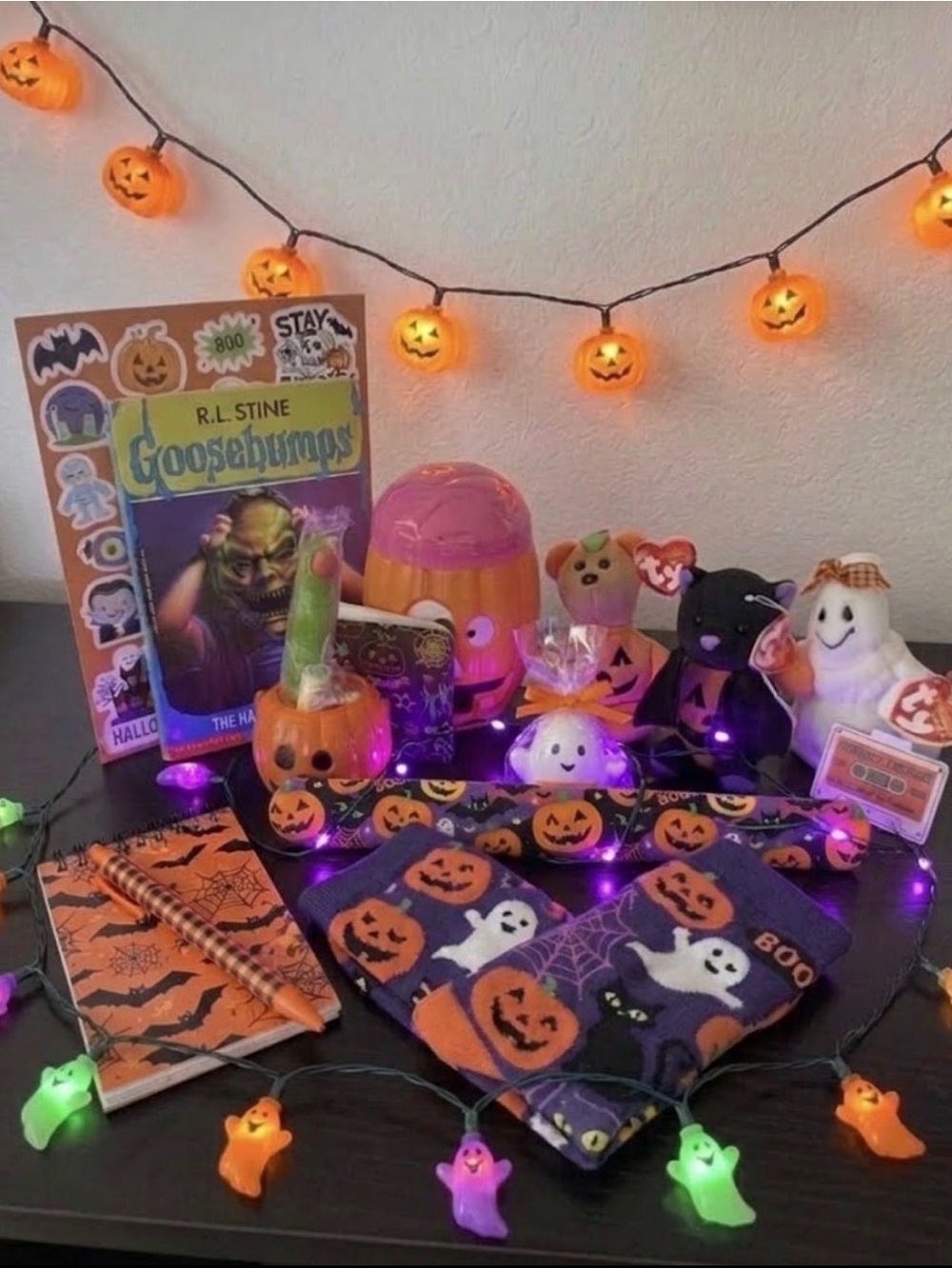 Nostalgic 90s Halloween Mystery Bag